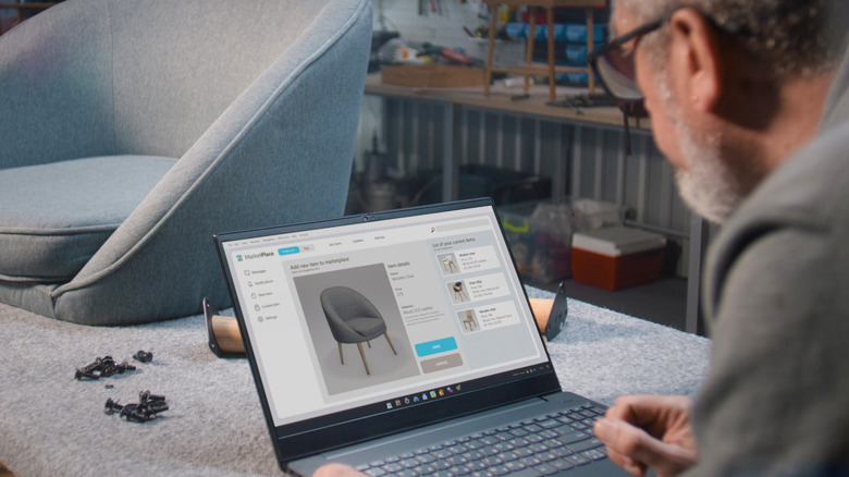 Person selling gray chair online