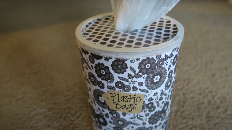 Photo of plastic bag dispenser