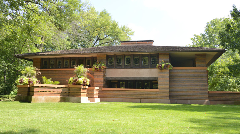 The Prairie style Arthur Heurtley house in Oak Park.