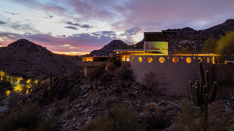 The Norman Lykes House at sunset in the hills of Arizona.