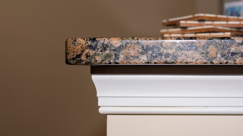 A side view of a granite countertop