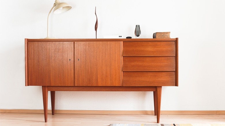 mid century modern furniture 