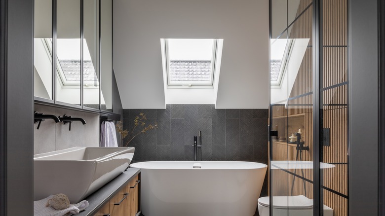 bathroom with drywall