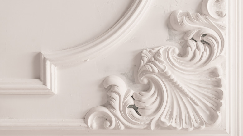 Decorative molding on ceiling
