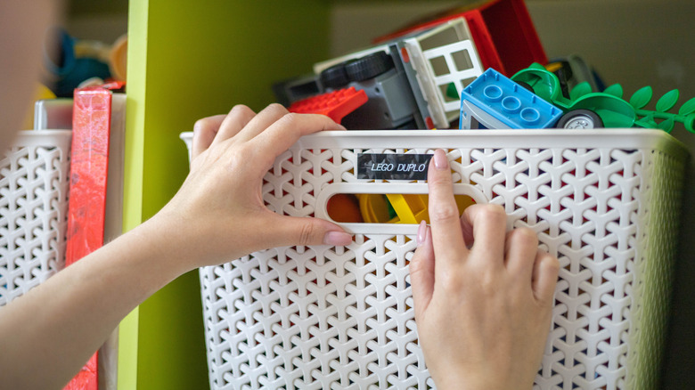 Toy storage baskets