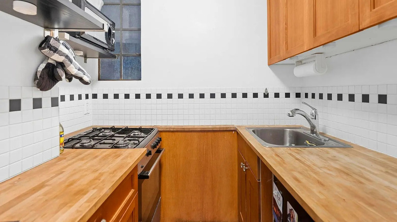 Small kitchen