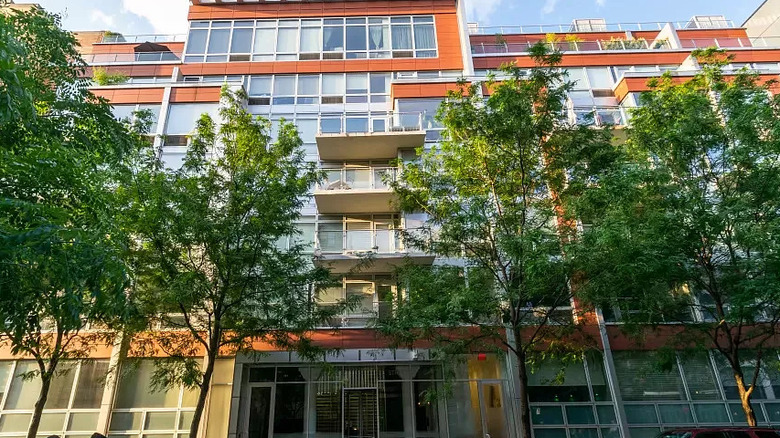 Olivia Ponton apartment building 