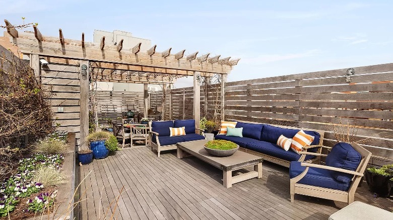Outdoor terrace
