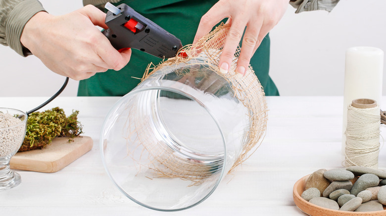 Gluing fabric to glass jar