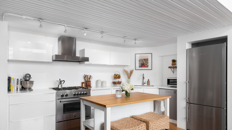 wood slatted ceiling