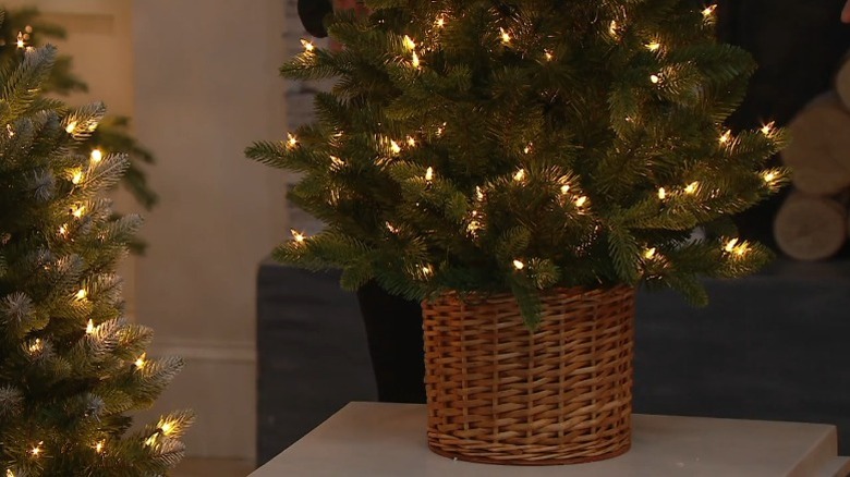 Tabletop Christmas tree in wicker basket