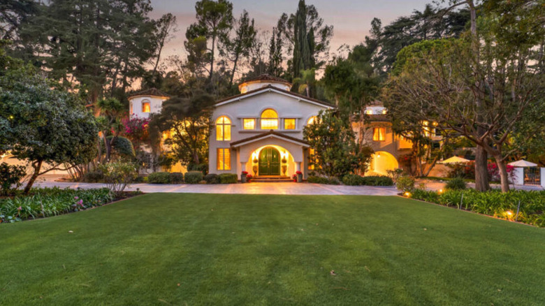 The exterior of Alex Trebek's former L.A. home
