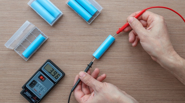 Testing lithium-ion cells with a multimeter