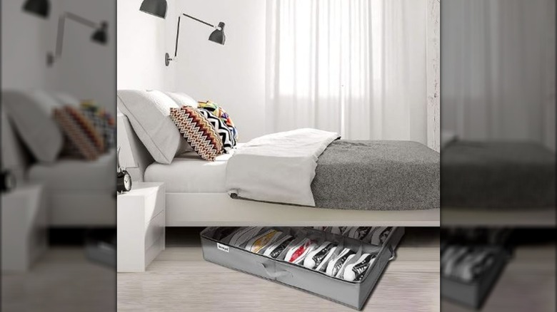 INAYA organizer used to store shoes under bed