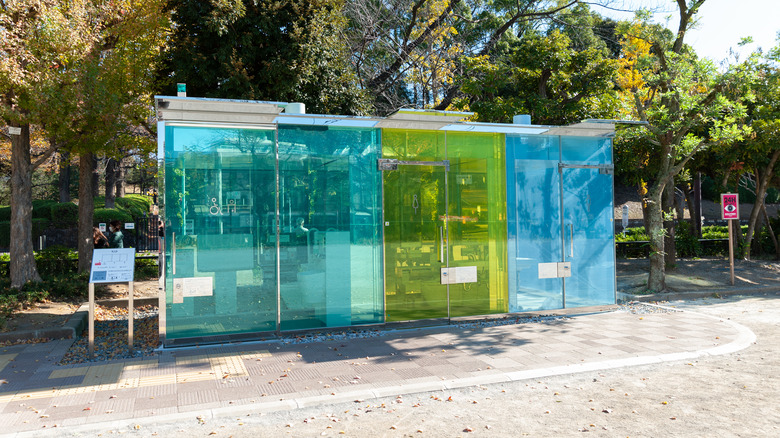 clear bathroom doors in Tokyo