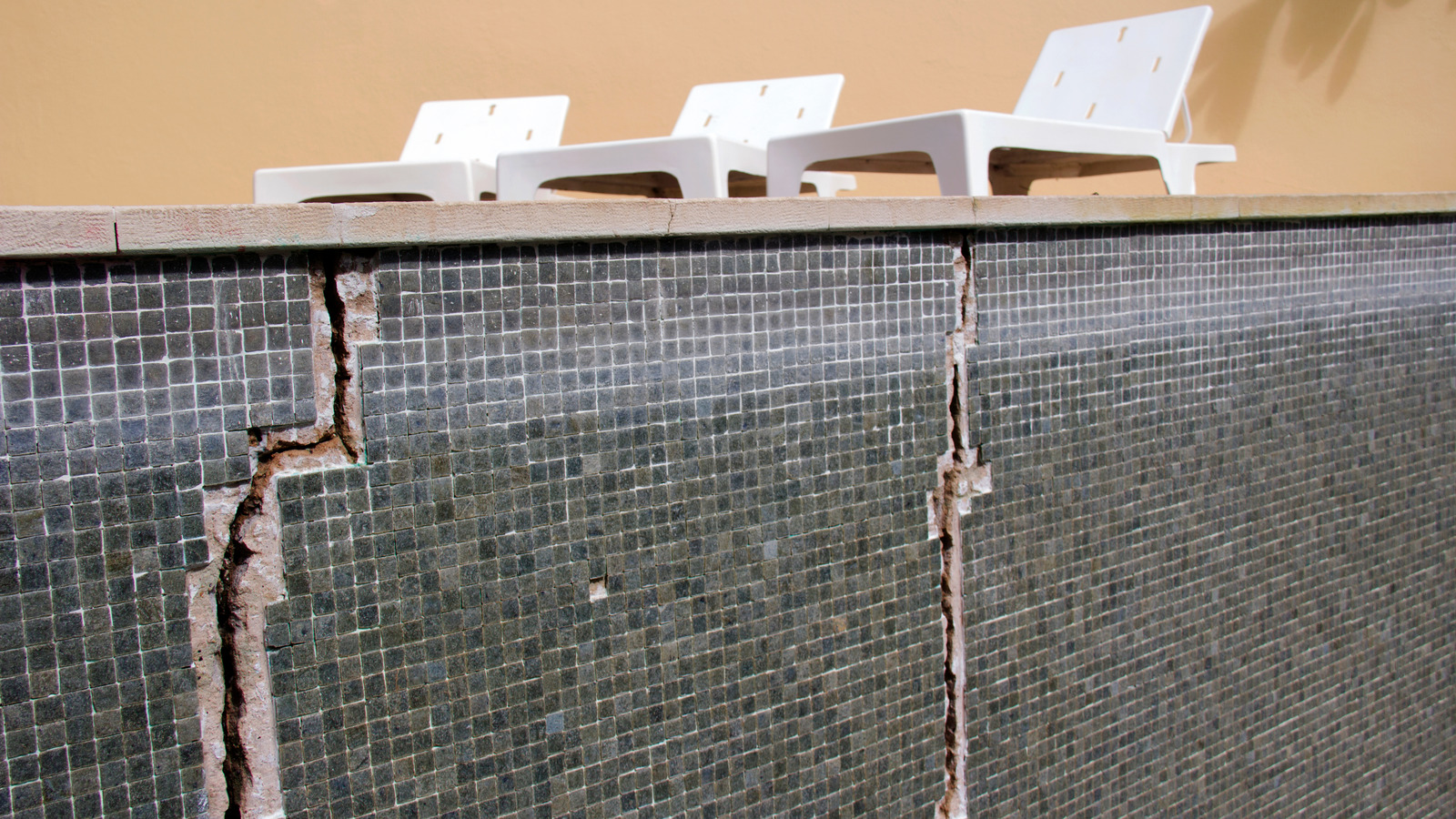 Can You Fix A Crack In Your Toilet Bowl On Your Own? House Digest