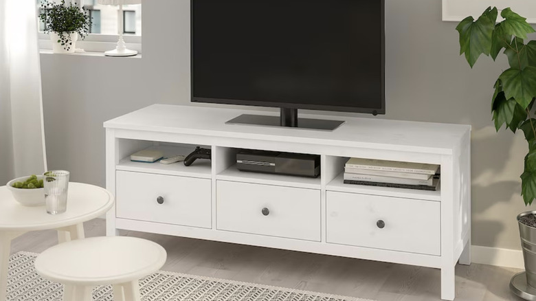 IKEA HEMNES tv stand