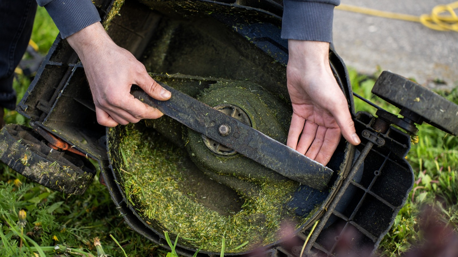 Are Lawn Mower Blades Universal?