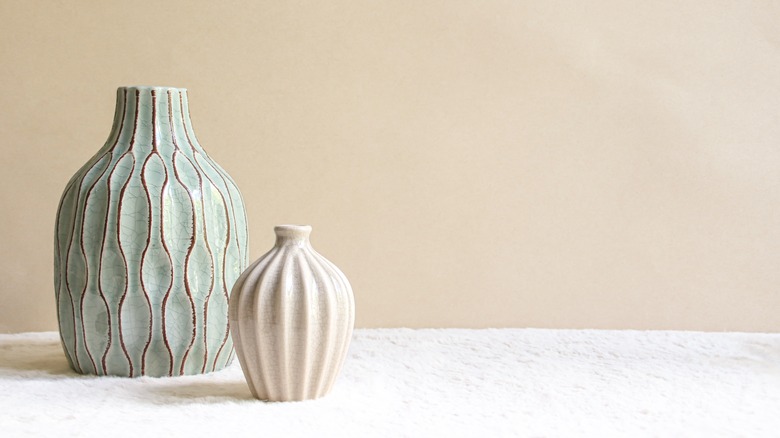 blue and pink vases