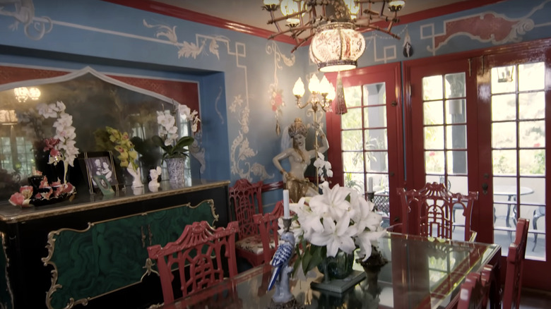 A vintage East Asian patterned dining room.