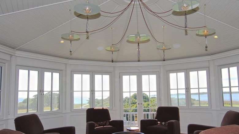 Conversation room at Obama estate