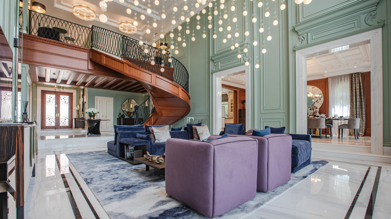 Room in lavish mansion