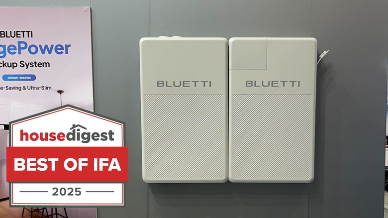 BLUETTI FridgePower Backup System at IFA 2025 beside House Digest Best of IFA badge