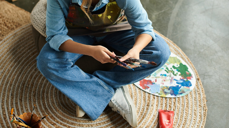 Turn A Boring IKEA Doormat Into A Stylish Statement With Just A Little Paint