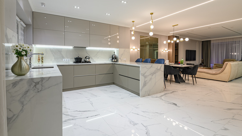 All white kitchen