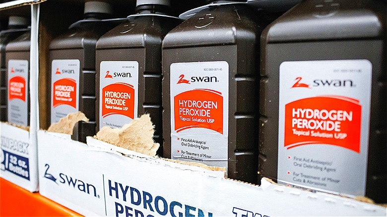 Bulk hydrogen peroxide bottles 