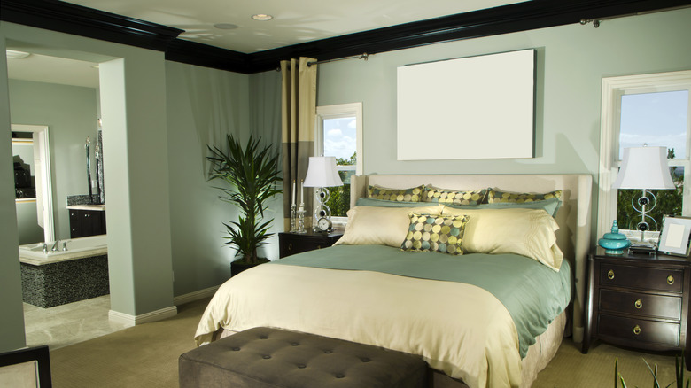 Bedroom with bold paint trim