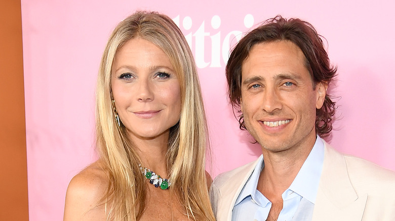Gwyneth Paltrow and Brad Falchuk smiling