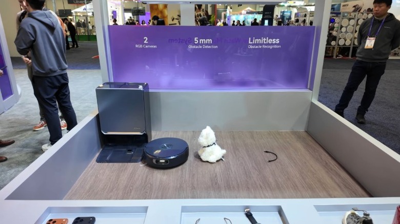Narwal Flow 2 robot vacuum mop demonstrating object avoidance at CES 2026
