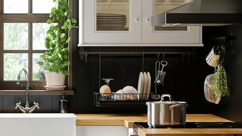 IKEA HULTARP drying rack in dark kitchen