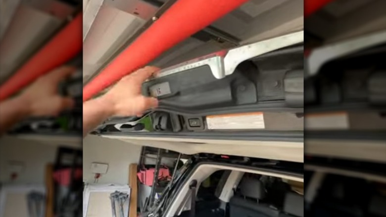 Trunk garage door protector hack
