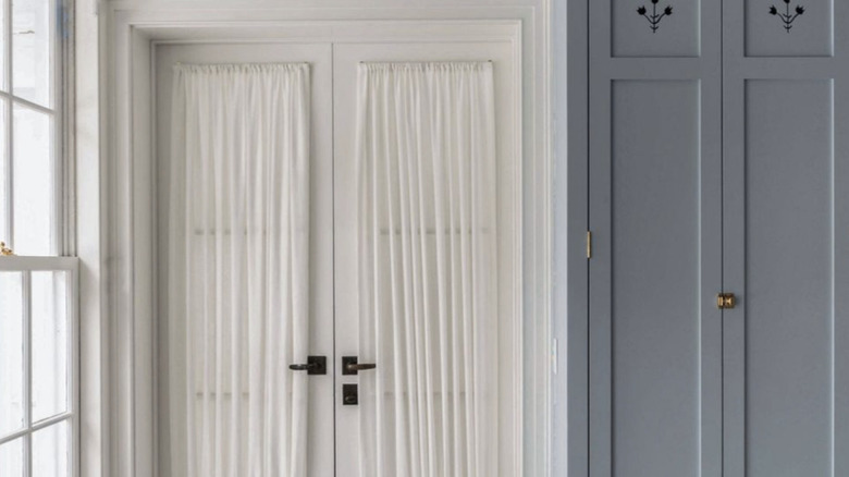 glass window doors