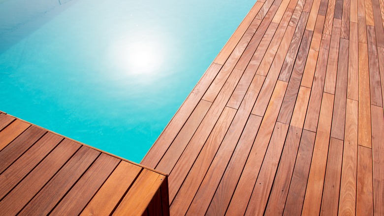 Ipe wood deck near pool