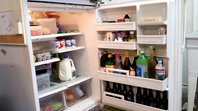 overful fridge