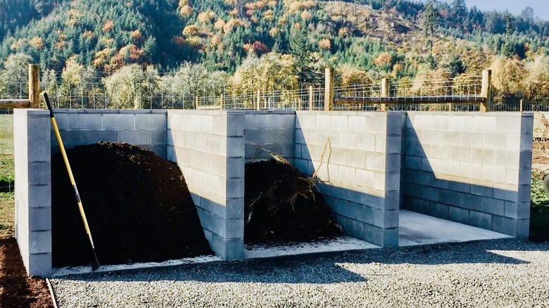 Large, three-bay concrete block composting system