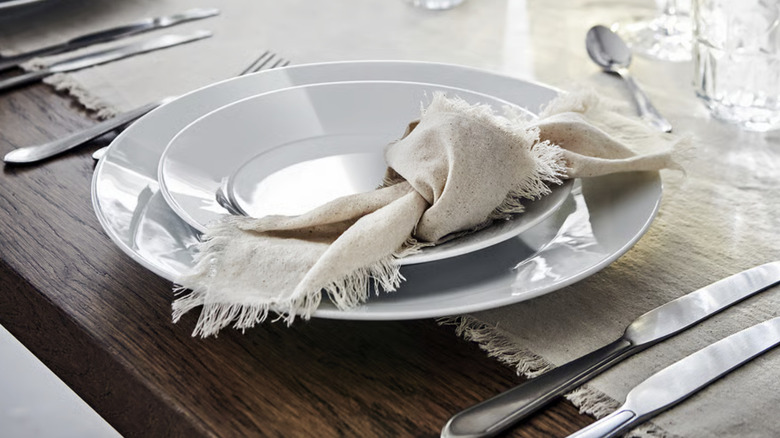 IKEA 365+ dinnerware set