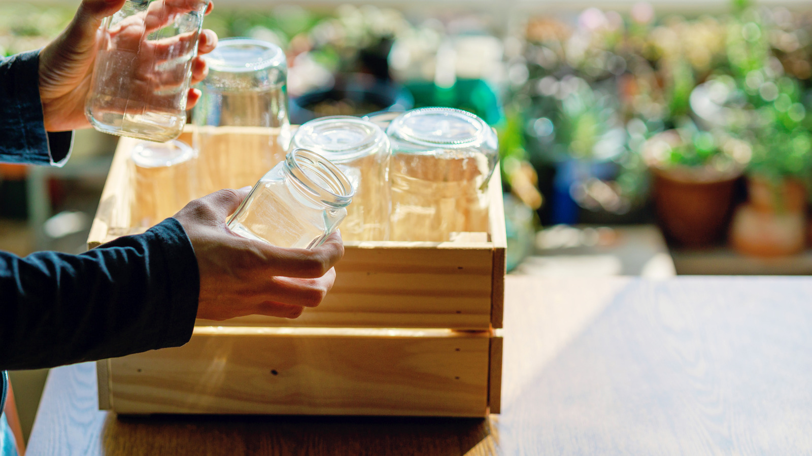 Cover Vintage Glass Jars With Epsom Salt To Make Beautiful Home Decor Gems