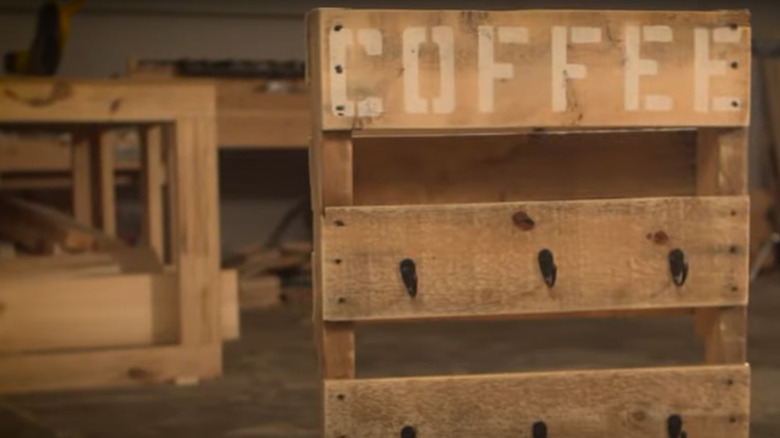 Coffee rack made from a wooden pallet