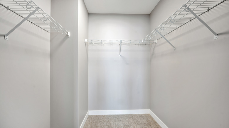 Windowless walk-in closet
