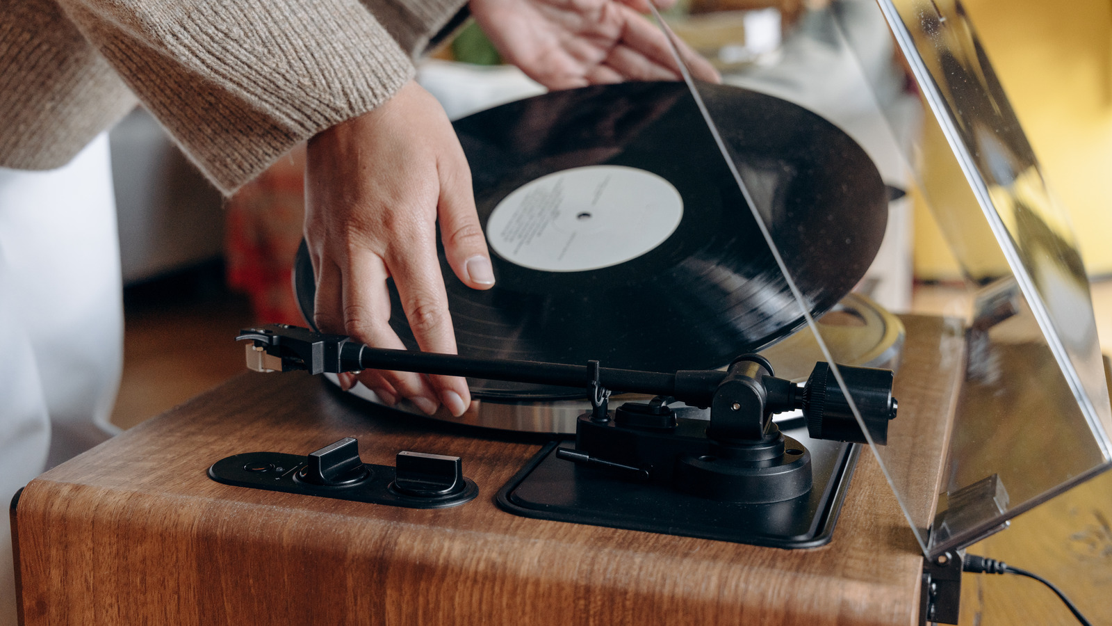 Create A Vinyl Album Accent Wall With An IKEA’s Picture Ledges