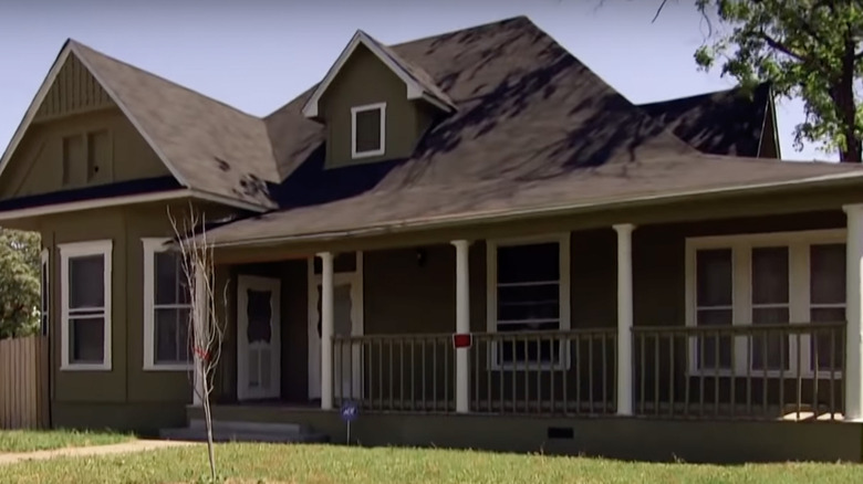 front porch with columns