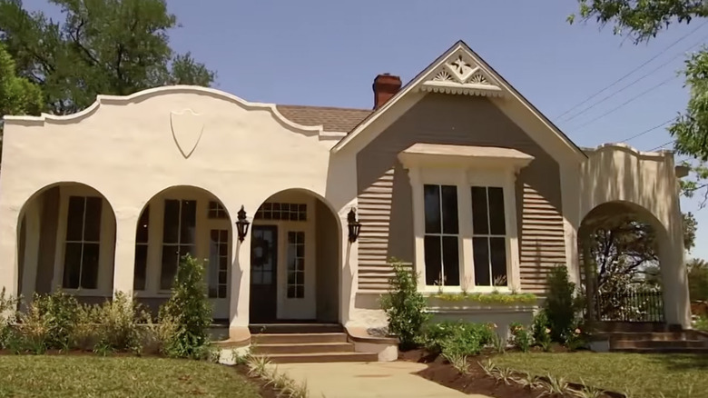 exterior of vintage home