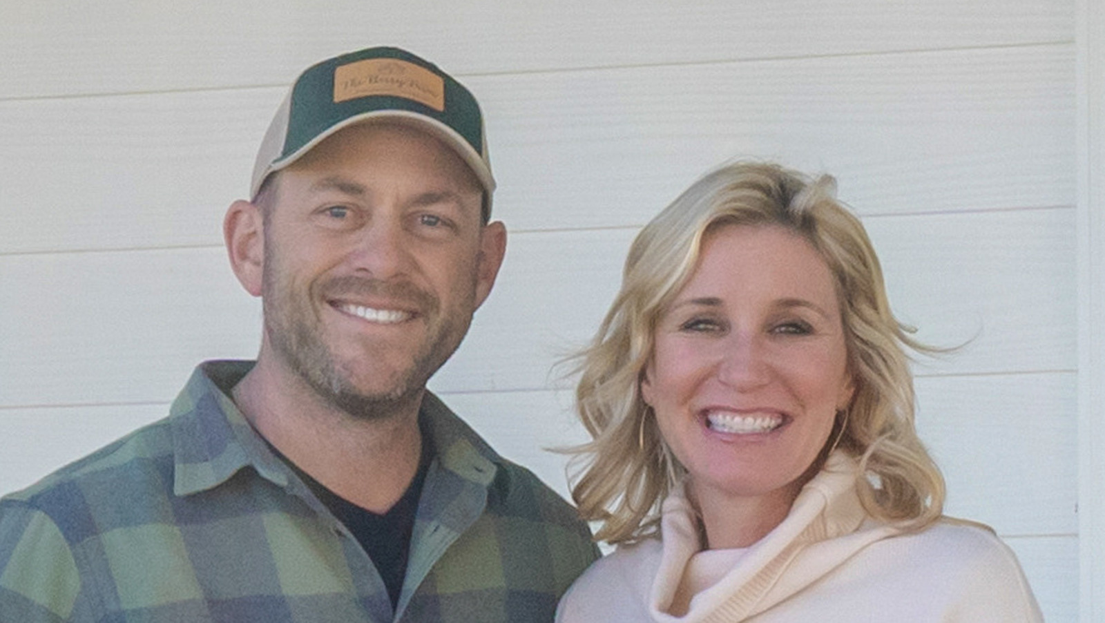 Dave And Jenny Marrs Talk Joining Season 2 Of HGTV's Home Town Takeover