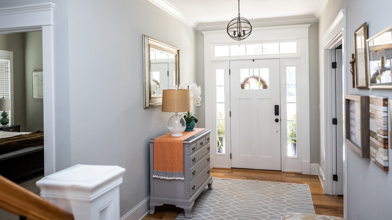 A home's entryway with storage