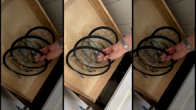 Dollar Tree pot lid holder