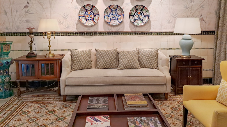 Art Deco and Art Noveau-inspired space